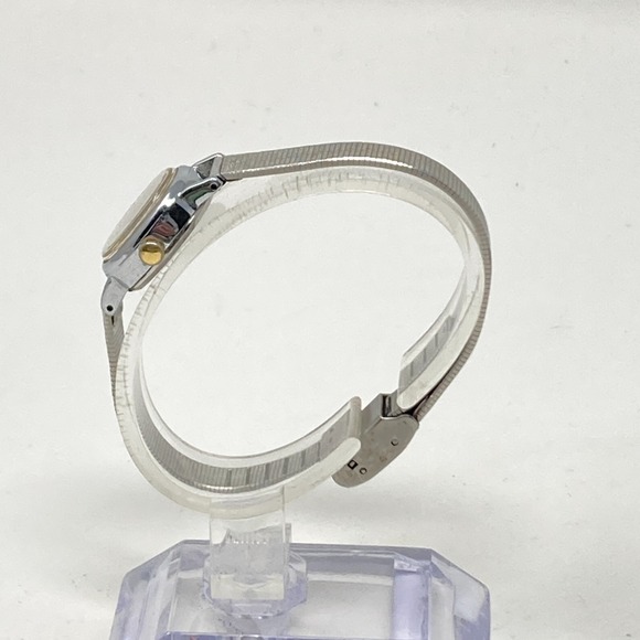 Vintage Lorus Watch Women 16mm Silver Tone V811-5070 Adjustable New Battery 7" - Picture 6 of 16